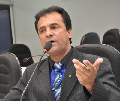 Adair Otaviano